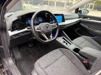 Volkswagen Golf 2.0 TDI picture 23