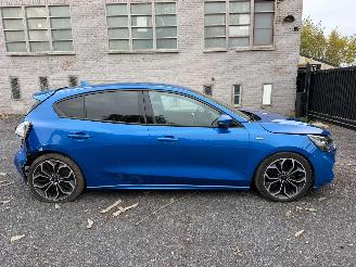 Ford Focus ST-LINE X picture 1
