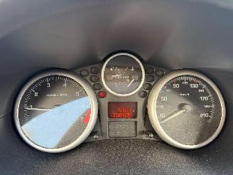Peugeot 206 1.2I picture 28