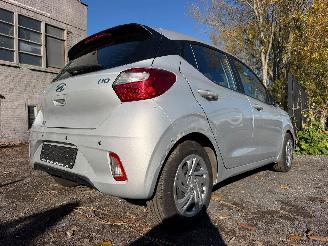 Hyundai I-10 1.0 TREND picture 18