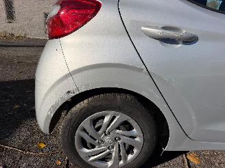 Hyundai I-10 1.0 TREND picture 19