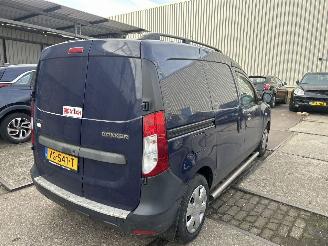 krockskadad bil bedrijf Dacia Dokker 1.6 BASIC 2014/1