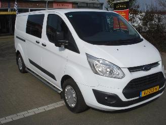 Ford Transit Custom 6 PERSOONS DUBBELE CABINE 2.2TDCI picture 3