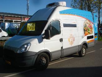 Iveco Daily KOELWAGEN 2.3D EURO 5 93KW 35 S 13 picture 27