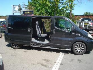 Opel Vivaro ROLSTOEL VERVOER L2-H1 AIRCO 2.5CDTI picture 5