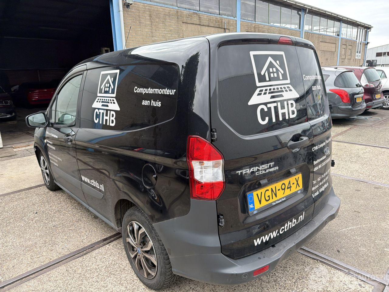Ford Transit COURIER   1.0 Trend  Eco Boots