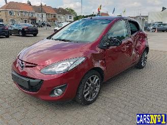  Mazda 2  2014/8