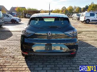 Renault Clio  picture 5