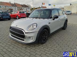 Voiture accidenté Mini Cooper  2016/8