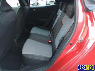 Renault Clio  picture 11