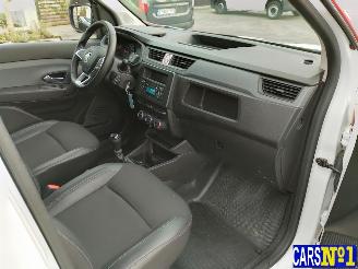 Renault Express  picture 16