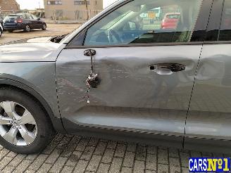 Volvo XC40  picture 8