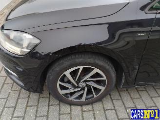 Volkswagen Golf  picture 14