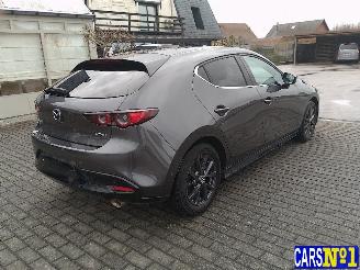 Mazda 3  picture 5