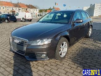 skadebil auto Audi A4  2011/3