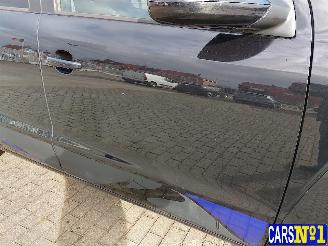 Volkswagen Amarok  picture 11