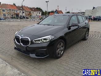 damaged passenger cars BMW 1-serie  2023/3