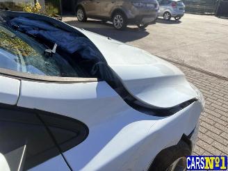 Volvo V-40  picture 18