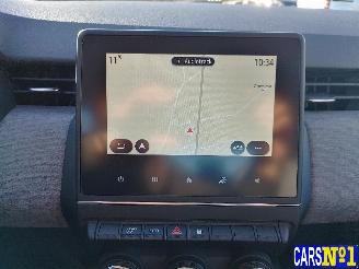 Renault Clio  picture 13
