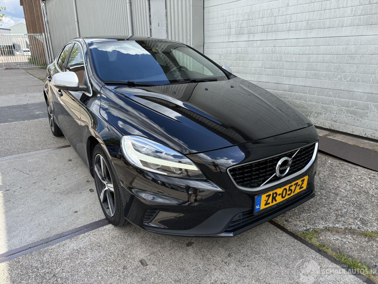 Volvo V-40 1.5 T3 Polar+ Sport