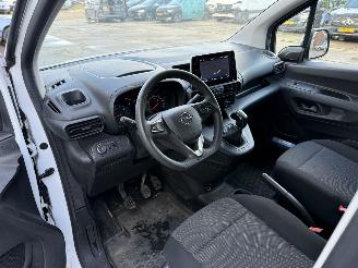 Opel Combo 1.5D L2H1 Edition 100PK Navi picture 18