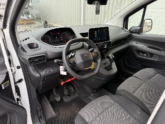 Peugeot Partner 1.6 BlueHDI Premium 100PK picture 11