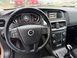 Volvo V-40 2.0 T2 Kinetic picture 22