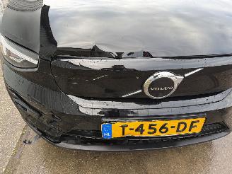 Volvo XC40 Recharge Ultimate 70 kWh Pano Harman Kardon 20\" picture 15