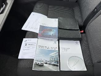 Volkswagen Transporter 2.0 TDI DSG 150PK L2H1 Navi picture 22