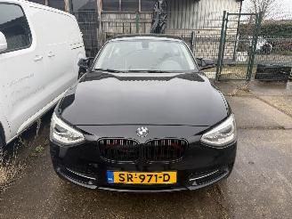 BMW 1-serie 116i Sport picture 8