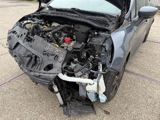 Renault Clio 0.9 TCe Intens picture 15