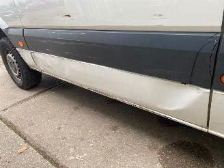 Volkswagen Crafter 2.0 TDI Euro6 Camper ombouw picture 3