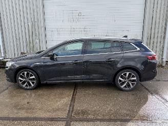 Renault Mégane Estate 1.2 TCe Bose picture 3