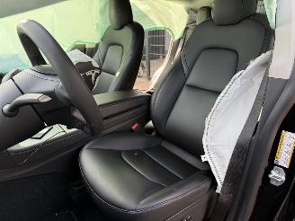 Tesla Model Y Long Range AWD 75kWh picture 8