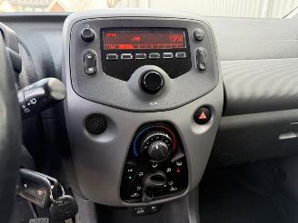 Peugeot 108 1.0 e-VTi Active picture 22
