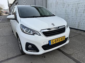 Schadeauto Peugeot 108 1.0 e-VTi Active 2019/9