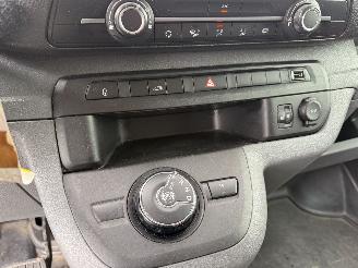 Opel Vivaro 2.0 CDTI L3H1 Edition Automaat picture 19