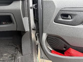 Opel Vivaro 2.0 CDTI L3H1 Edition Automaat picture 8