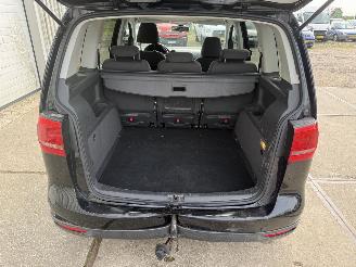 Volkswagen Touran 1.4 TSI DSG Cross Touran picture 5