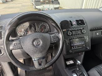 Volkswagen Touran 1.4 TSI DSG Cross Touran picture 18