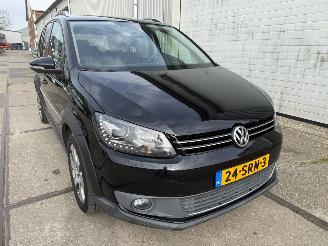 skadebil auto Volkswagen Touran 1.4 TSI DSG Cross Touran 2011/11