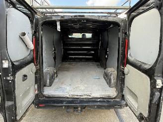 Renault Trafic 2.0 dCi T29 L2H1 Automaat picture 5