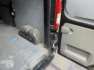 Renault Trafic 2.0 dCi T29 L2H1 Automaat picture 6