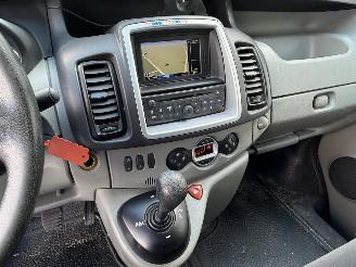 Renault Trafic 2.0 dCi T29 L2H1 Automaat picture 16