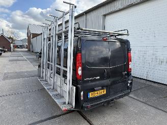 Renault Trafic 2.0 dCi T29 L2H1 Automaat picture 3