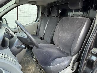 Renault Trafic 2.0 dCi T29 L2H1 Automaat picture 17