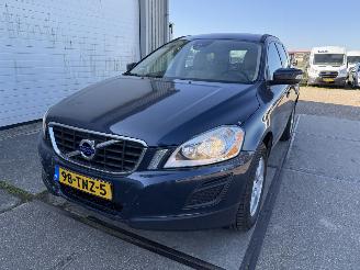 skadebil auto Volvo Xc-60 2.0 T5 Kinetic 2012/3