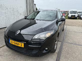 Avarii autoturisme Renault Mégane 1.4 TCe Parisienne 2011/10