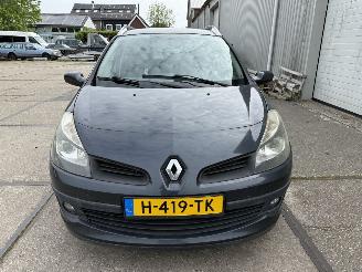 Renault Clio 1.2 TCE Business picture 9