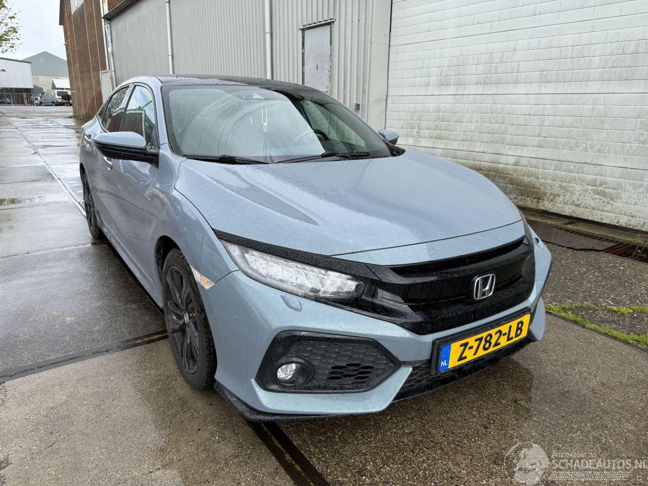 Honda Civic 1.5i-VTEC Sport Plus Panoramadak